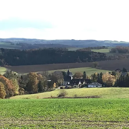 Ferienwohnung Im Grunen Stadtteil Chemnitz